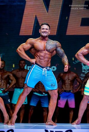 MEN‘S PHYSIQUE НОВИЧКИ